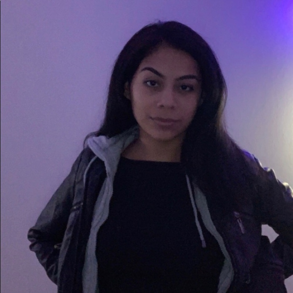 Meet your Posher, Lucia